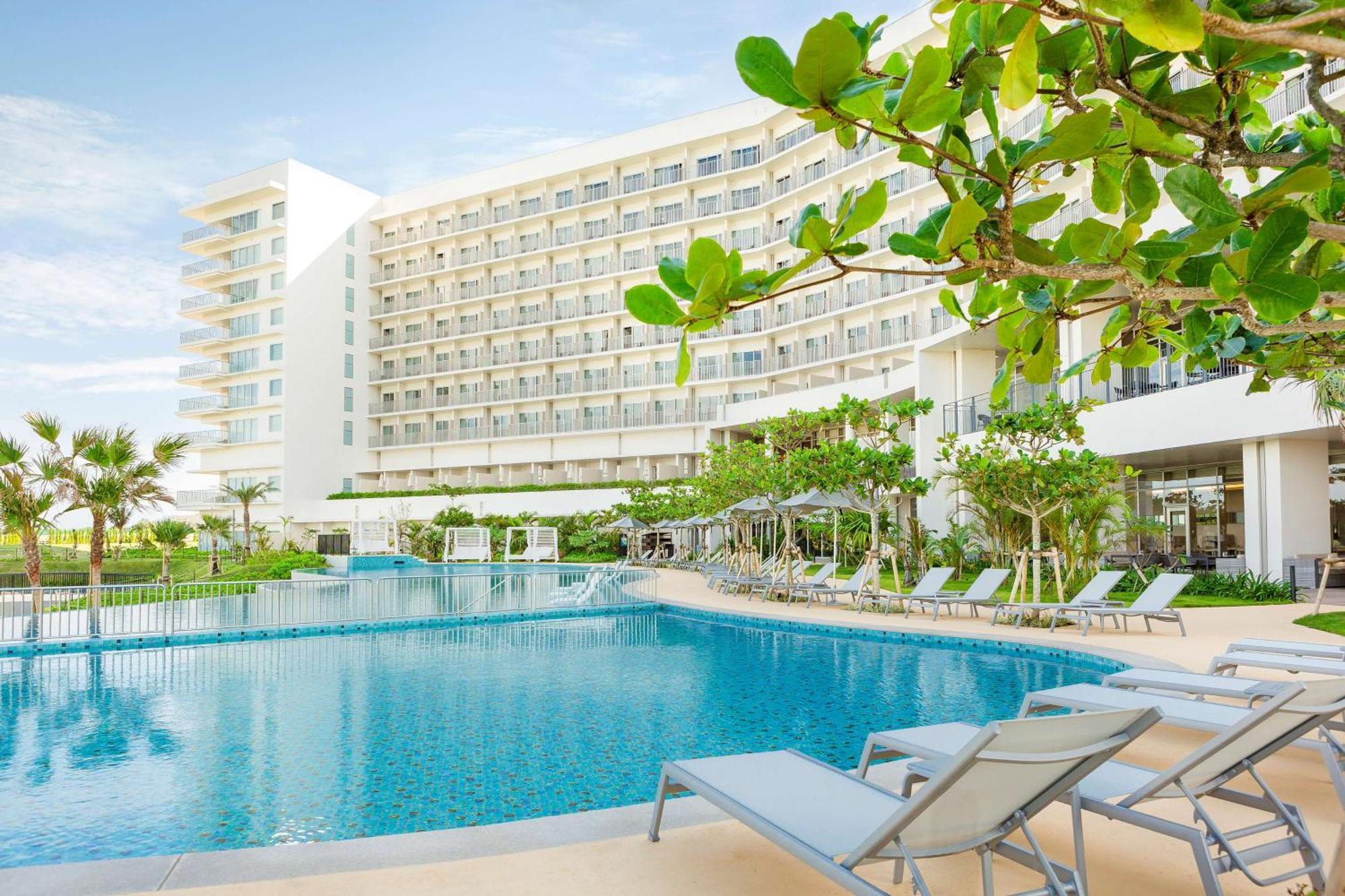 Hilton Club The Beach Resort Sesoko Мотобу Екстериор снимка
